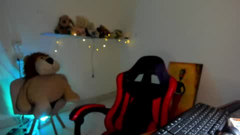 Snapshot of _rachell1 chatting on 06-19-26, 06:56 Stefany online show from 06-19-26, 06:56