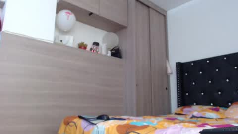 Samara Romero online show from 02-14-25, 09:21