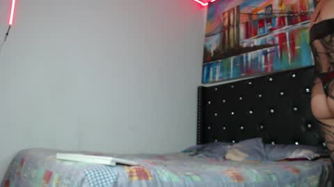 Snapshot of _ravenna_ chatting on 05-27-26, 02:52 Samara Romero online show from 05-27-26, 02:52