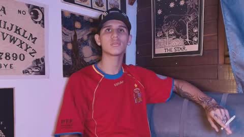 Snapshot of _realwav chatting on 09-09-25, 04:01 wav online show from 09-09-25, 04:01