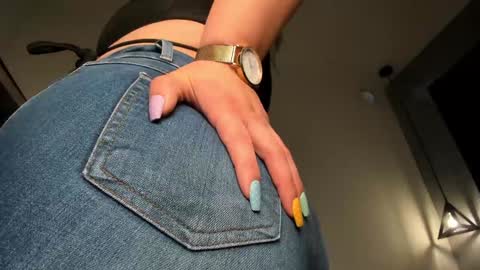 Snapshot of _rebecca1 chatting on 01-27-25, 03:39 rebecca online show from 01-27-25, 03:39