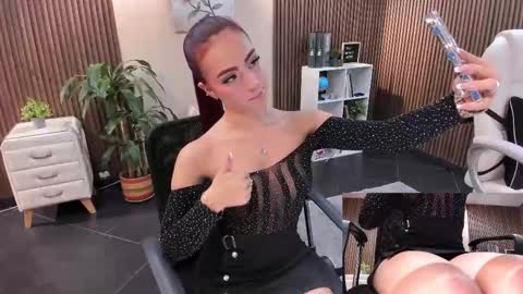 You can tell me Mariana online show from 09-17-25, 07:26