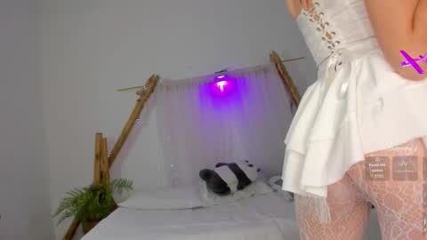 Moon online show from 02-12-26, 08:59