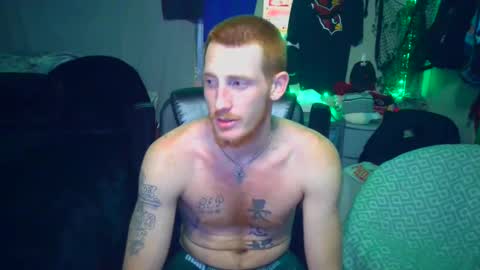 Snapshot of _redxxx chatting on 12-25-24, 12:47 REDxxx online show from 12-25-24, 12:47