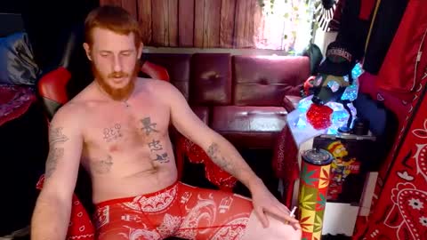 Snapshot of _redxxx chatting on 09-30-25, 05:01 REDxxx online show from 09-30-25, 05:01