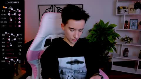 Rein online show from 02-04-25, 12:44