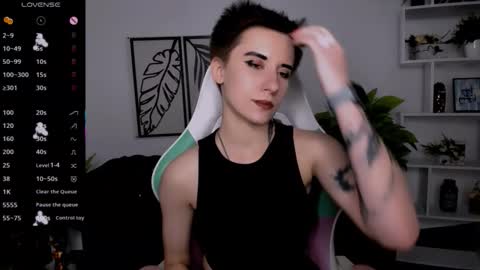 Rein online show from 09-20-25, 05:47