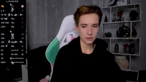 Rein online show from 01-13-26, 05:40