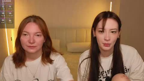 Snapshot of _reverse_gang_ chatting on 06-13-26, 05:05 LISSAPVT IS OPEN online show from 06-13-26, 05:05