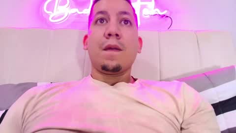 Snapshot of _robertobaggio chatting on 12-27-24, 12:56 Roberto online show from 12-27-24, 12:56