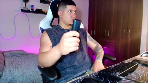 Snapshot of _robertobaggio chatting on 03-09-25, 12:53 Roberto online show from 03-09-25, 12:53