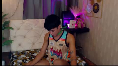 Snapshot of _robinmartinxx chatting on 12-15-25, 05:34 _robinmartinxx online show from 12-15-25, 05:34