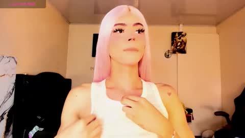 Snapshot of _rosedewitt_ chatting on 04-20-26, 07:26 Rose De Witt online show from 04-20-26, 07:26