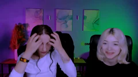 sabrina  online show from 03-24-26, 09:47