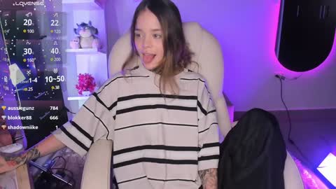   online show from 01-10-25, 05:56