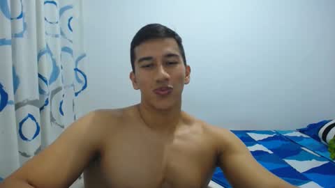 Snapshot of _sam_happy chatting on 01-20-25, 02:11 Jak Sam My wish is to be able to have a good Christmas meet my goal of 10000 tks and be able to have a peaceful new year. online show from 01-20-25, 02:11