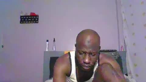 Snapshot of _sambo_ chatting on 11-21-25, 12:15 _sambo_ online show from 11-21-25, 12:15