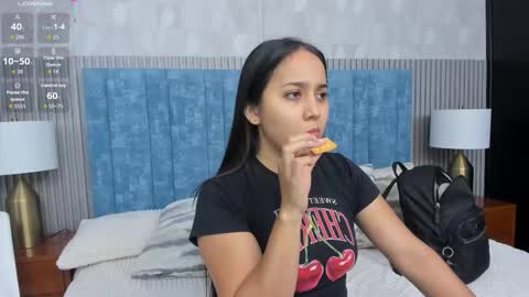 Antonella  online show from 09-30-25, 12:32