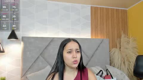 Snapshot of _sammy_fit chatting on 05-27-26, 12:02 Antonella online show from 05-27-26, 12:02