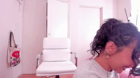 Sandyy online show from 02-14-25, 11:53