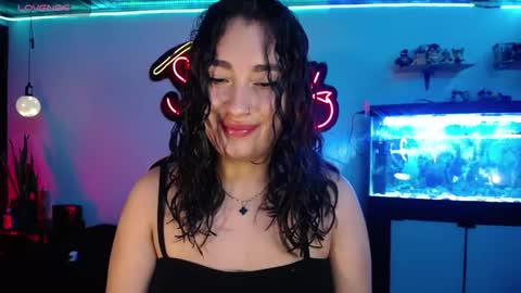 Snapshot of _santalove_ chatting on 12-05-24, 06:44 SantaLove online show from 12-05-24, 06:44