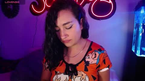 Snapshot of _santalove_ chatting on 12-18-24, 01:26 SantaLove online show from 12-18-24, 01:26