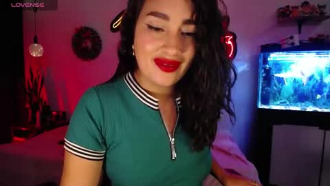 Snapshot of _santalove_ chatting on 12-24-24, 11:55 SantaLove online show from 12-24-24, 11:55