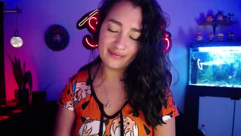 Snapshot of _santalove_ chatting on 01-06-25, 11:31 SantaLove online show from 01-06-25, 11:31