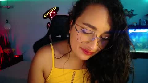 Snapshot of _santalove_ chatting on 01-15-25, 02:06 SantaLove online show from 01-15-25, 02:06