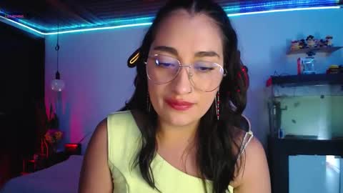 Snapshot of _santalove_ chatting on 01-23-25, 01:08 SantaLove online show from 01-23-25, 01:08