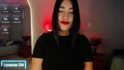 Snapshot of _santalove_ chatting on 09-19-25, 08:20 SantaLove online show from 09-19-25, 08:20