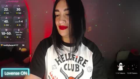 Snapshot of _santalove_ chatting on 02-02-26, 08:40 SantaLove online show from 02-02-26, 08:40