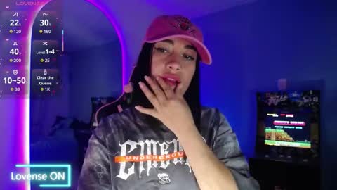 Snapshot of _santalove_ chatting on 02-15-26, 01:35 SantaLove online show from 02-15-26, 01:35