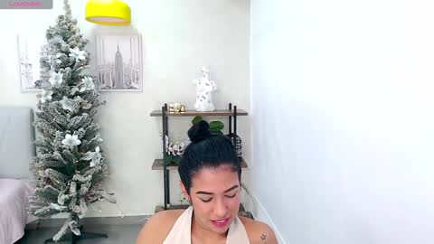 Snapshot of _sassy_girl chatting on 12-12-24, 06:21 Sassy Girl online show from 12-12-24, 06:21