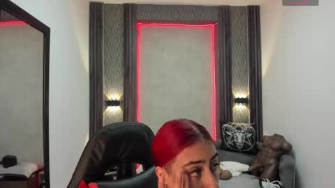 Selene online show from 02-10-25, 02:48