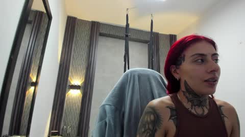 Selene online show from 05-26-26, 01:56