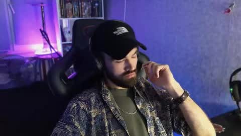 Ask me online show from 09-22-25, 07:05