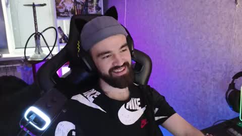 Ask me online show from 11-01-25, 06:37