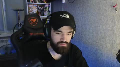 Ask me online show from 11-12-25, 05:19