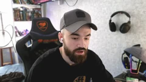 Ask me online show from 04-06-26, 09:54