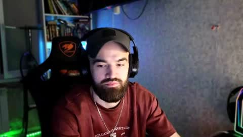 Snapshot of _serious_man chatting on 07-03-26, 11:22 Ask me online show from 07-03-26, 11:22