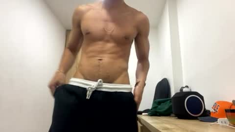 Snapshot of _sexy_jack chatting on 06-22-26, 03:25 Juan Pablo-independent model online show from 06-22-26, 03:25