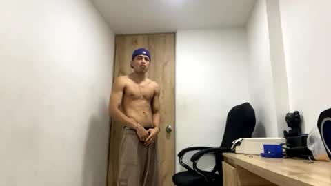 Snapshot of _sexy_jack chatting on 07-02-26, 12:54 Juan Pablo-independent model online show from 07-02-26, 12:54