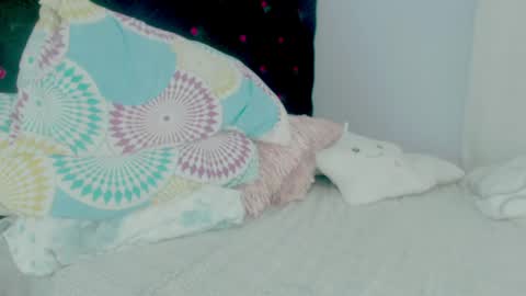 Snapshot of _sexyalexa chatting on 04-25-26, 02:25 Alexa online show from 04-25-26, 02:25