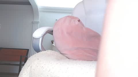 Sara online show from 01-10-25, 02:35