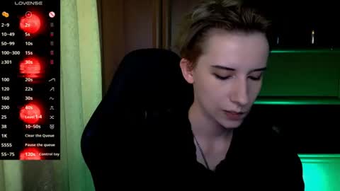 Snapshot of _shadow_devil__ chatting on 06-18-26, 02:43 Alex online show from 06-18-26, 02:43