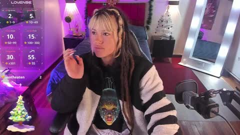 _sharlotte777 online show from 01-03-25, 01:25