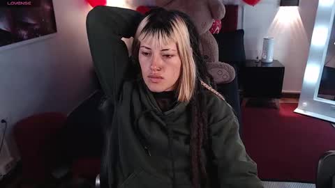 _sharlotte777 online show from 02-17-25, 01:42