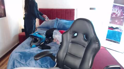 _sharlotte777 online show from 02-22-25, 12:51