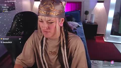 _sharlotte777 online show from 03-07-25, 02:56